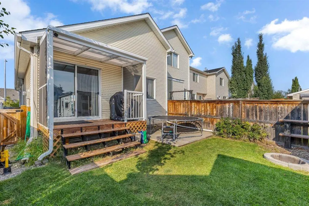 216 Cramond Green SE