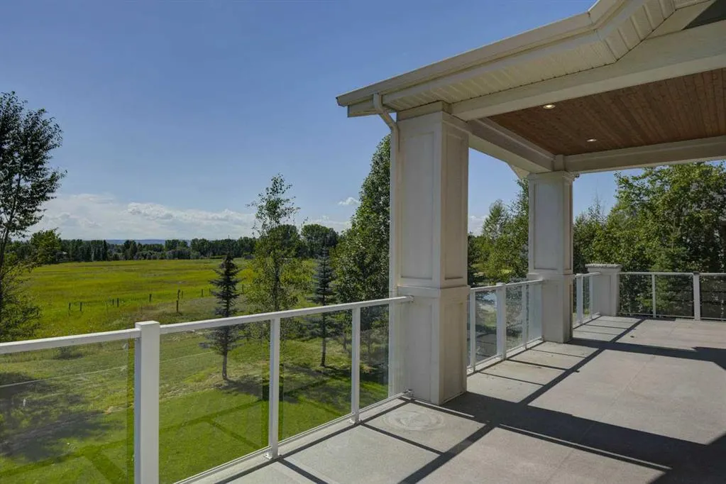 161 Glyde Park