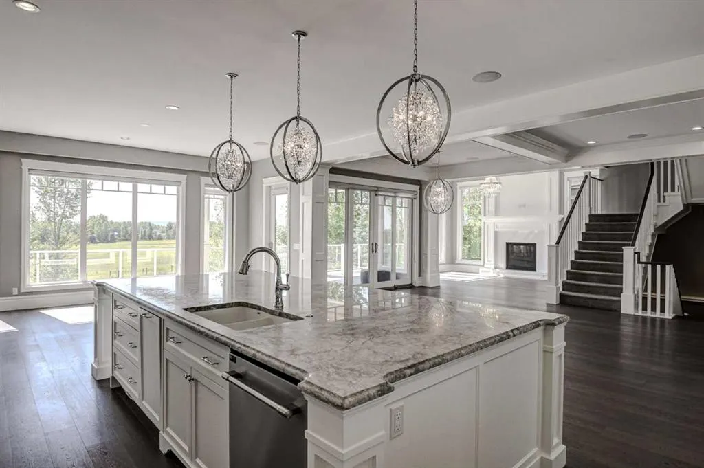 161 Glyde Park