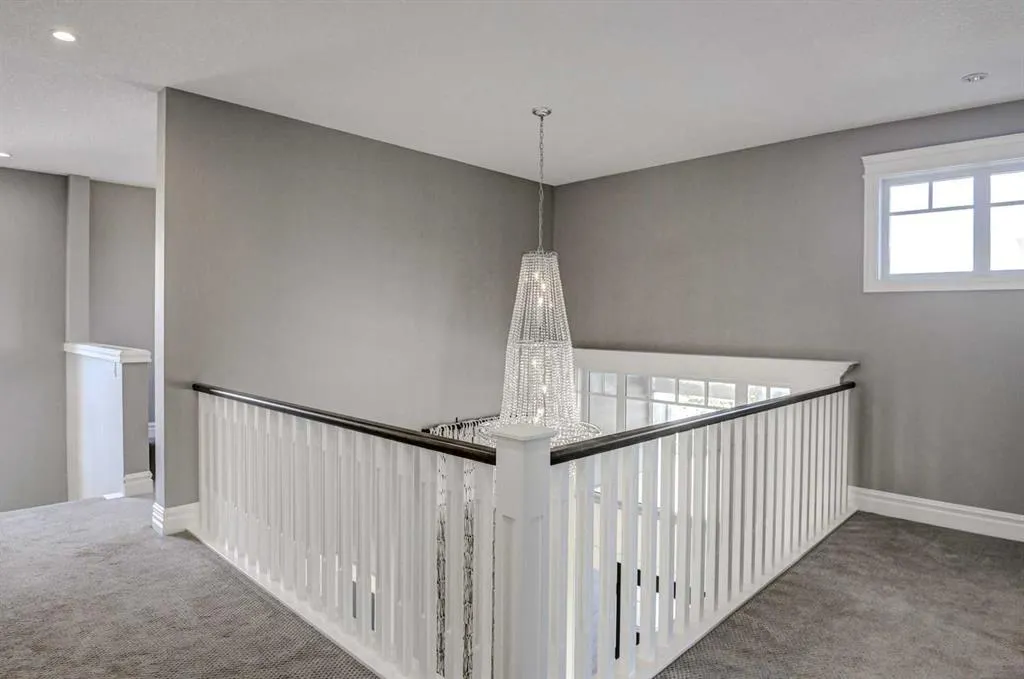 161 Glyde Park