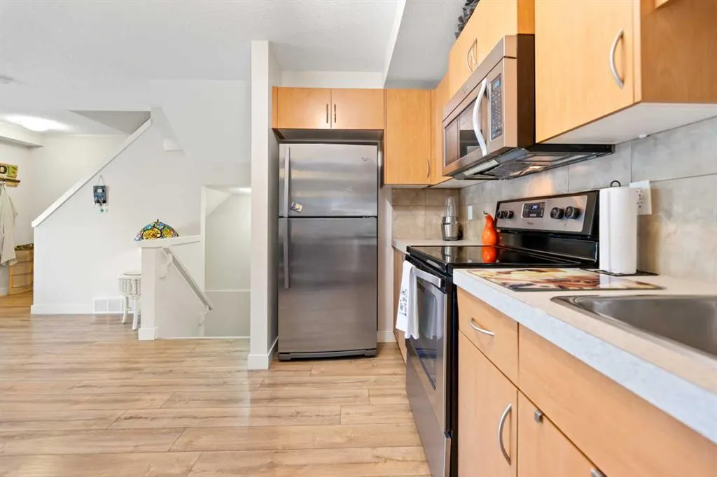 250 Sage Valley Road NW, #103