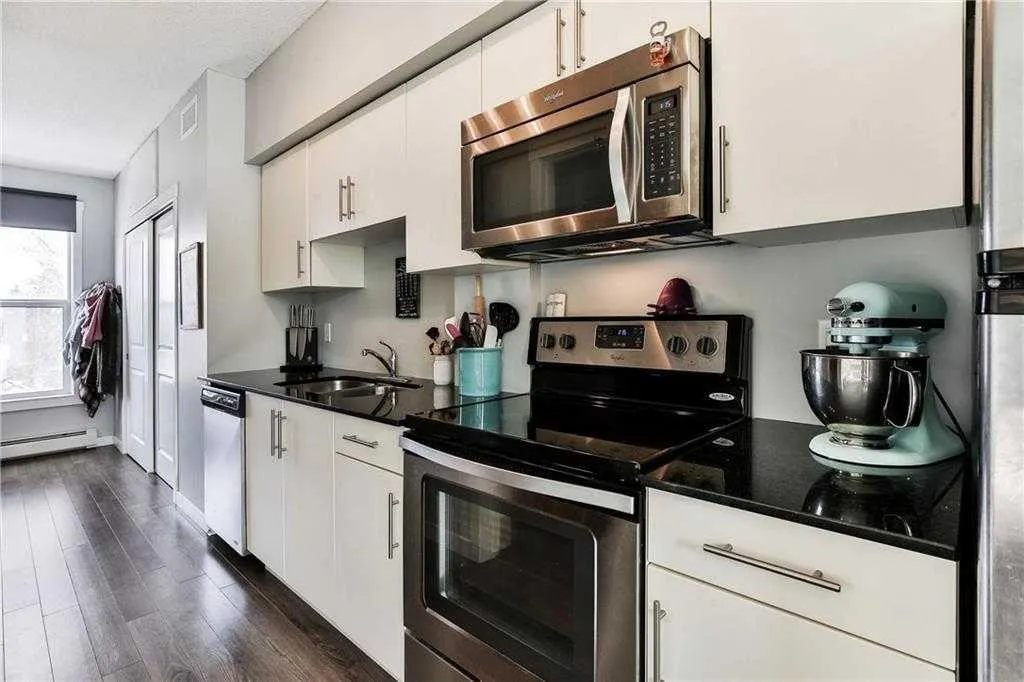 1740 9 Street NW, #402