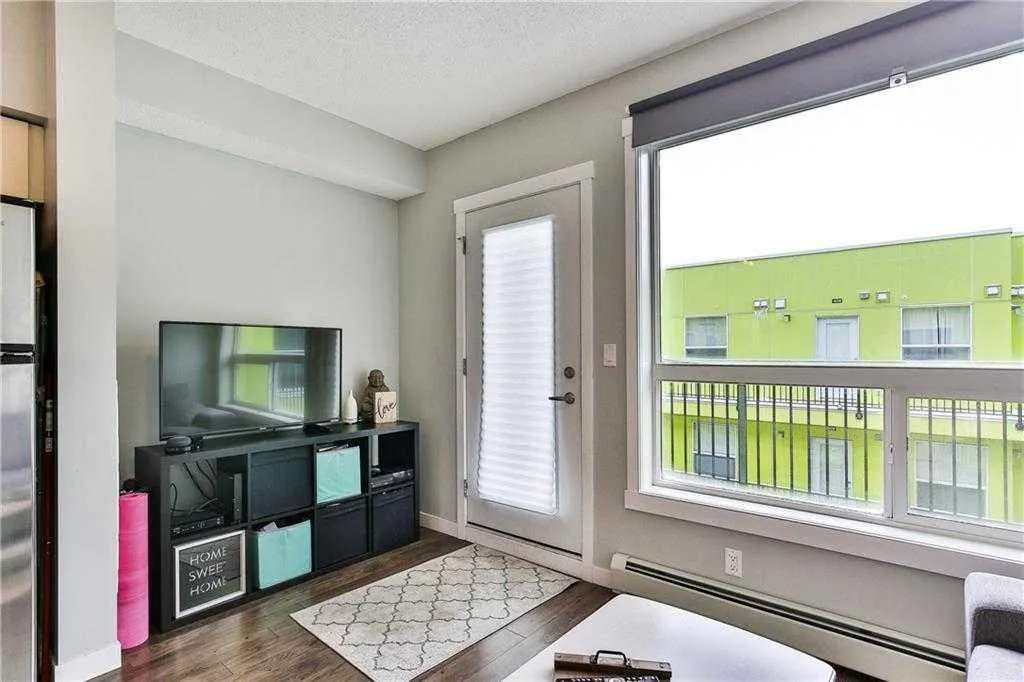 1740 9 Street NW, #402