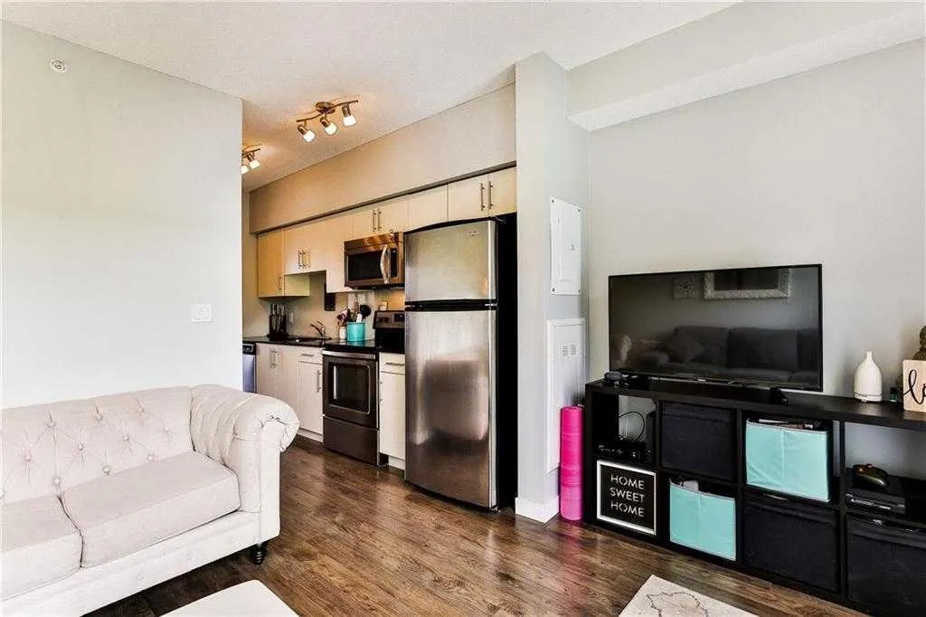 1740 9 Street NW, #402