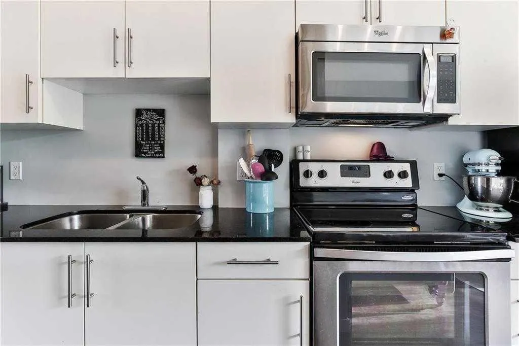 1740 9 Street NW, #402