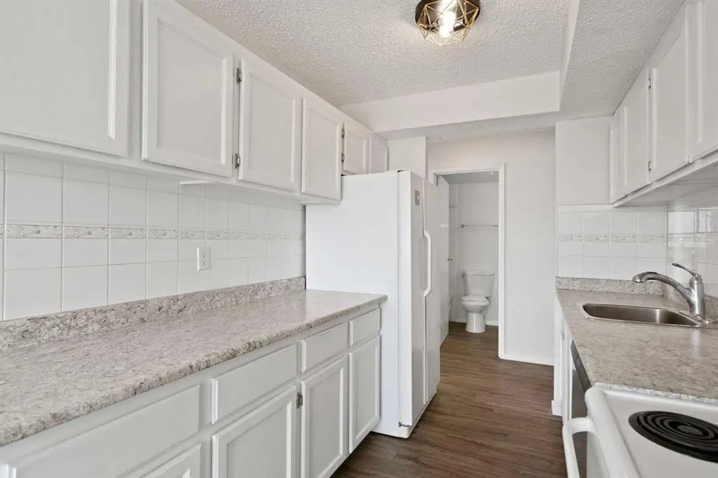 9800 Horton Road SW, #1009