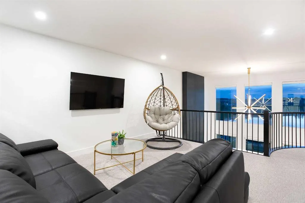 21 Lucas Cove NW