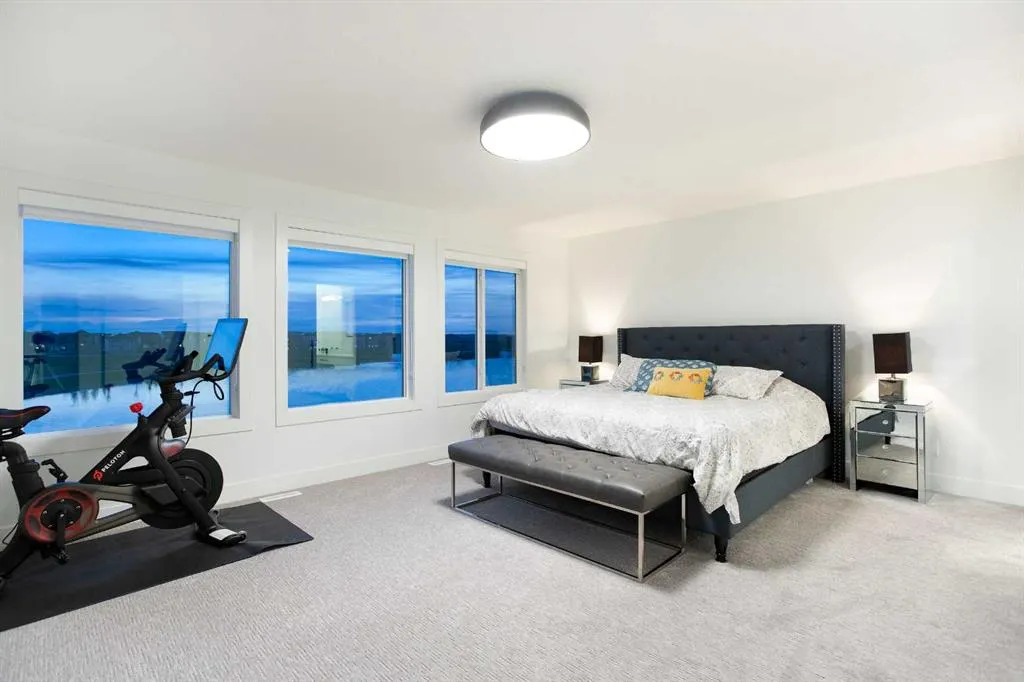 21 Lucas Cove NW
