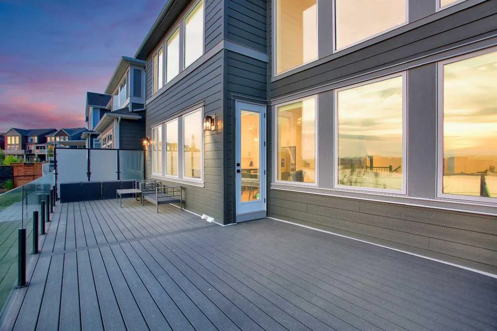 21 Lucas Cove NW