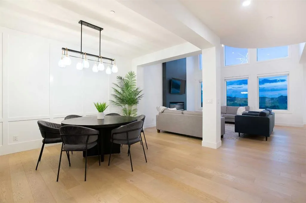 21 Lucas Cove NW