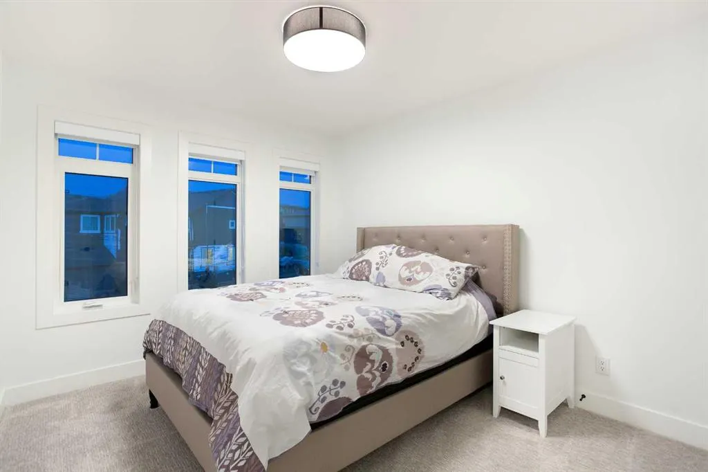 21 Lucas Cove NW