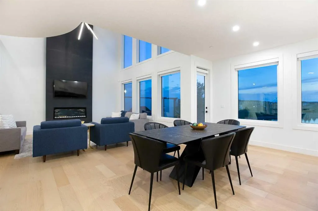 21 Lucas Cove NW