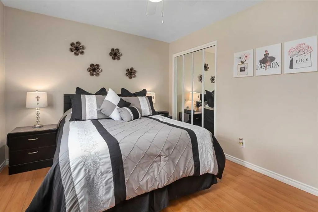 156 Rundlehill Drive NE