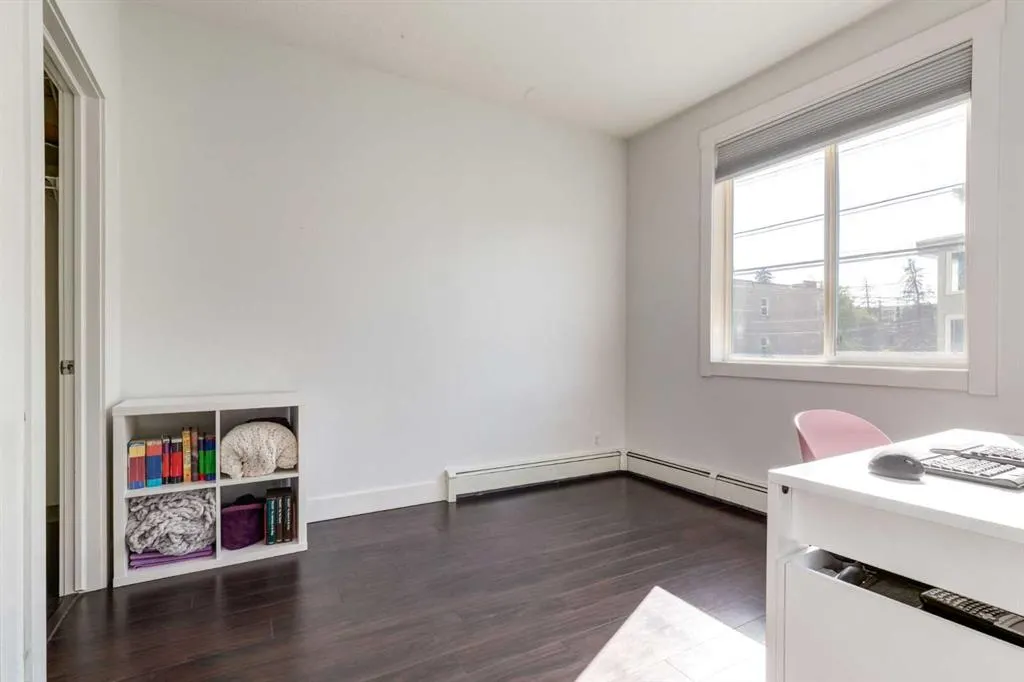 3501 15 Street SW, #201