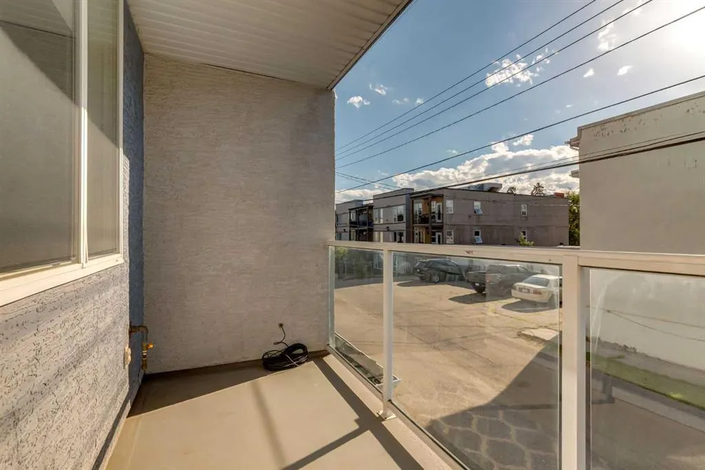 3501 15 Street SW, #201