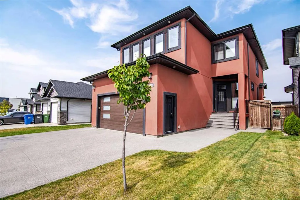 118 Turner Crescent