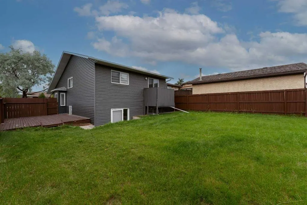 36 Whitehaven Road NE