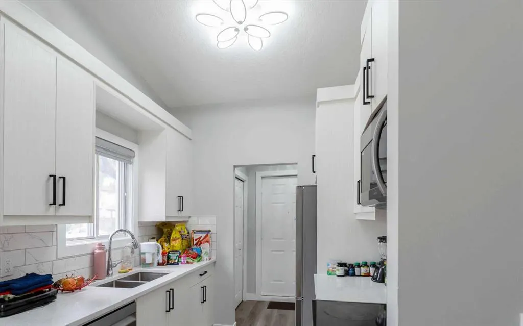 36 Whitehaven Road NE