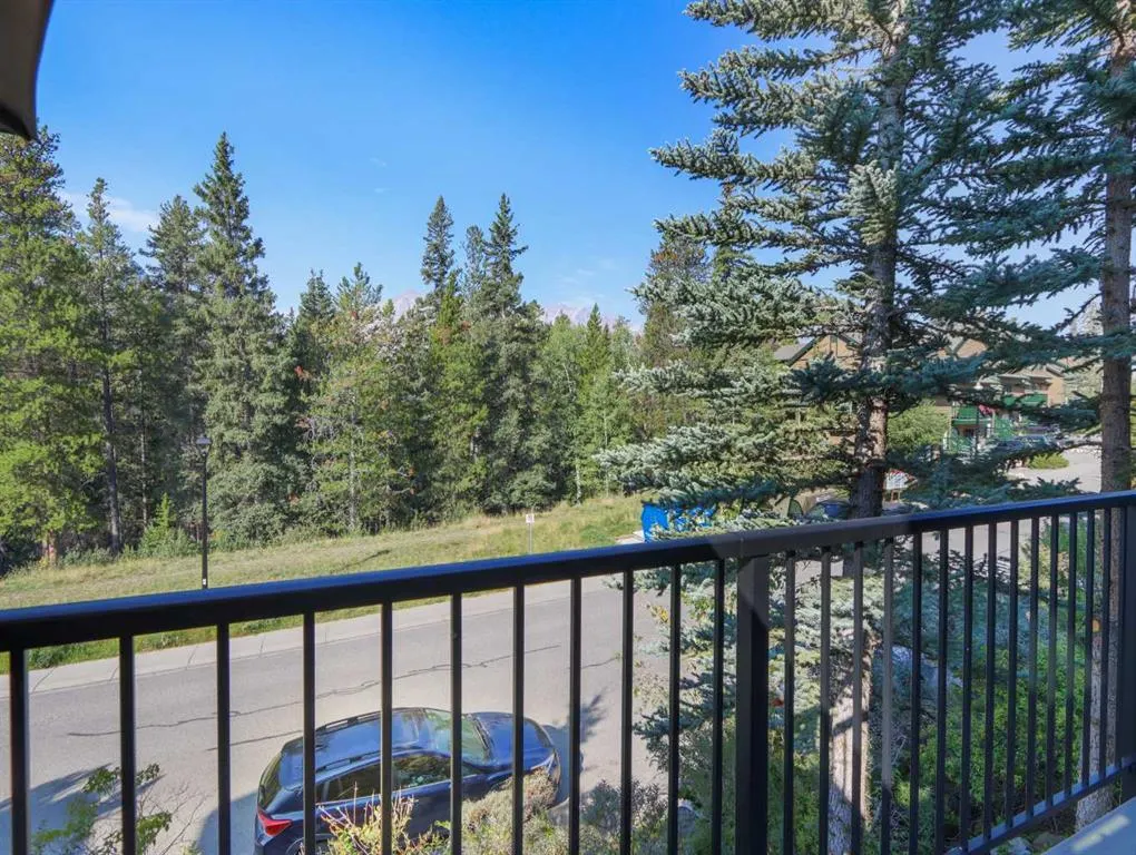 242 Benchlands Terrace, #17