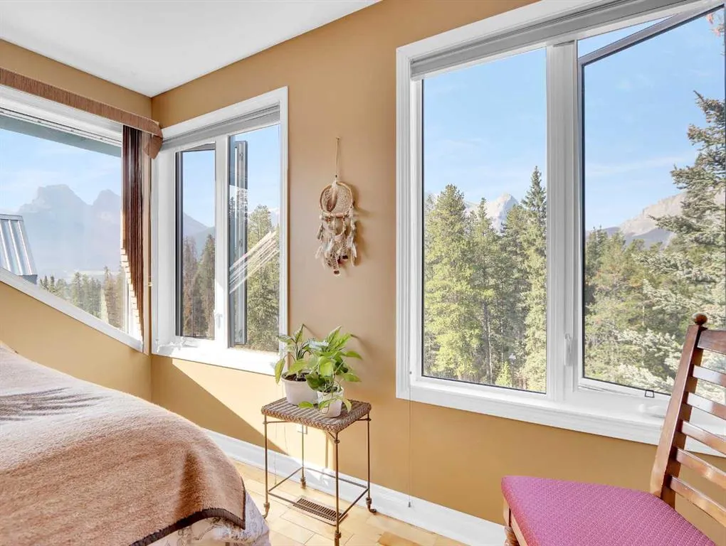 242 Benchlands Terrace, #17