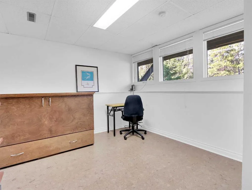 242 Benchlands Terrace, #17