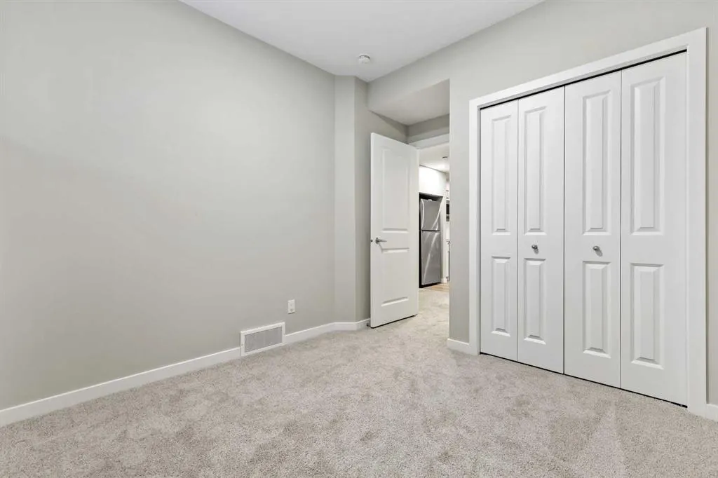 47 Finch Gardens SE
