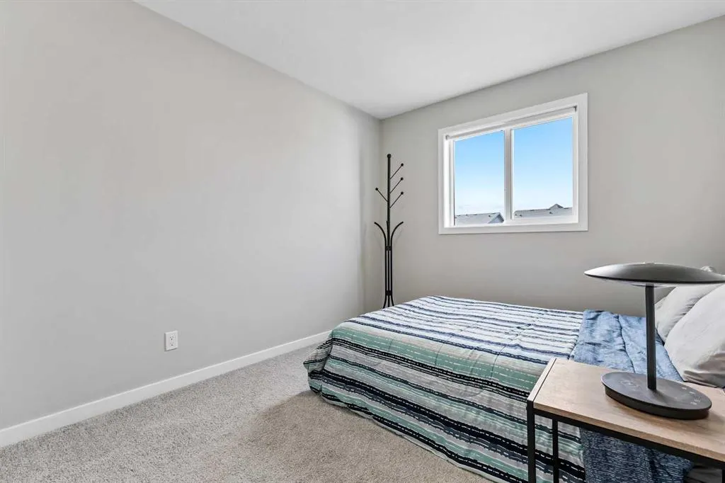47 Finch Gardens SE