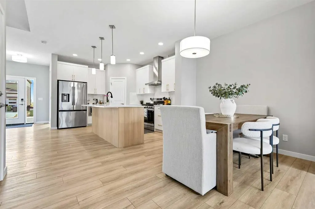 47 Finch Gardens SE