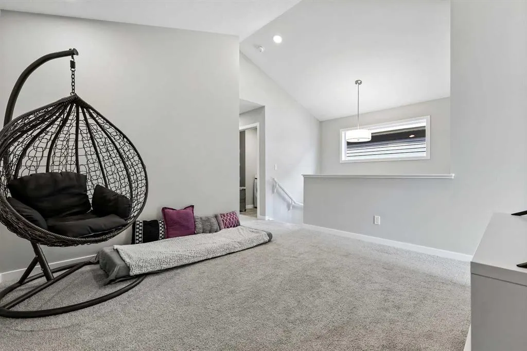 47 Finch Gardens SE
