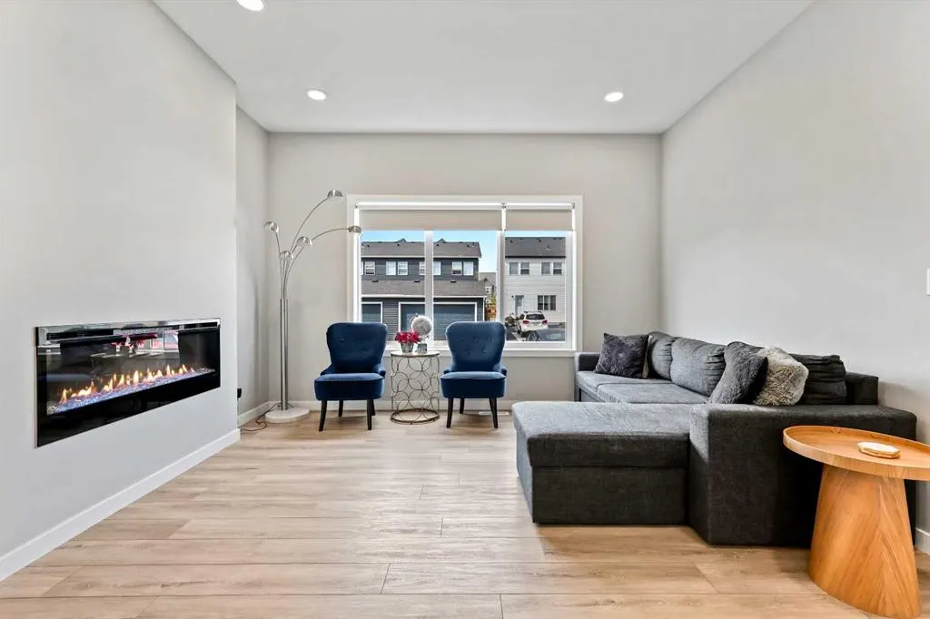 47 Finch Gardens SE