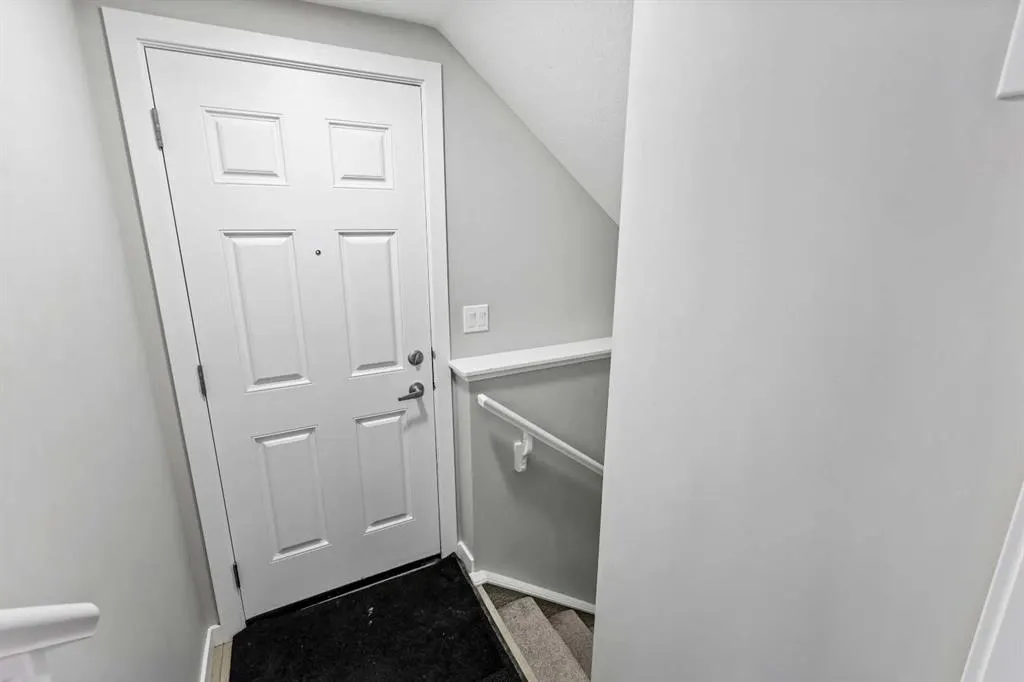 47 Finch Gardens SE