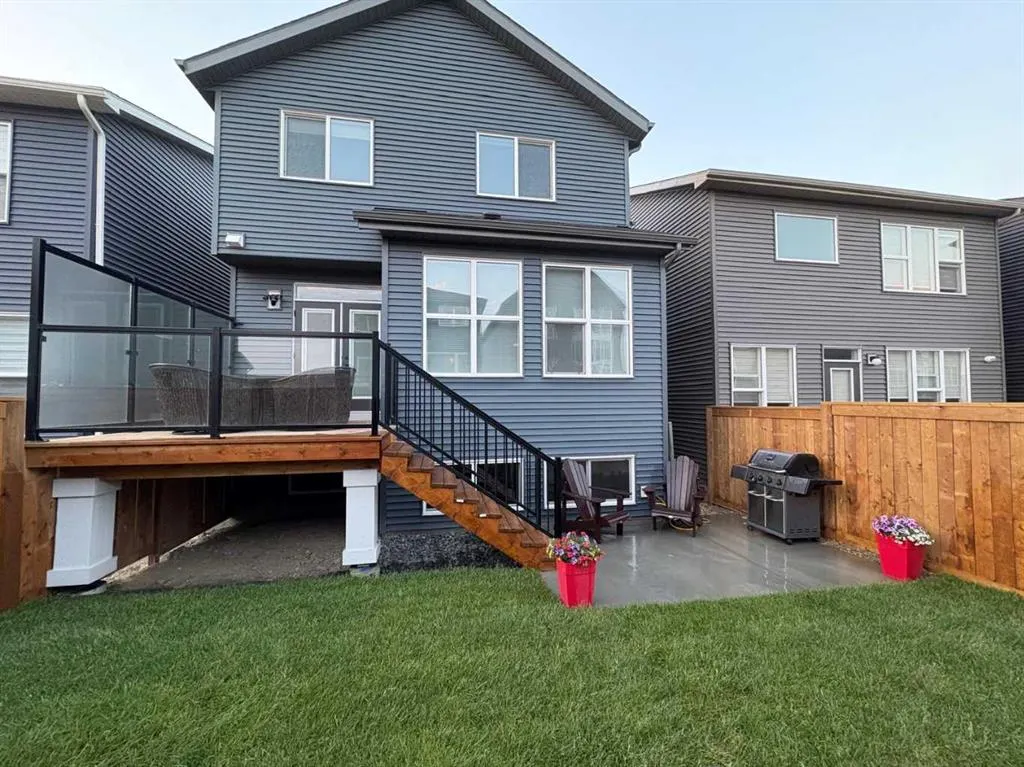 123 Mitchell Way NW