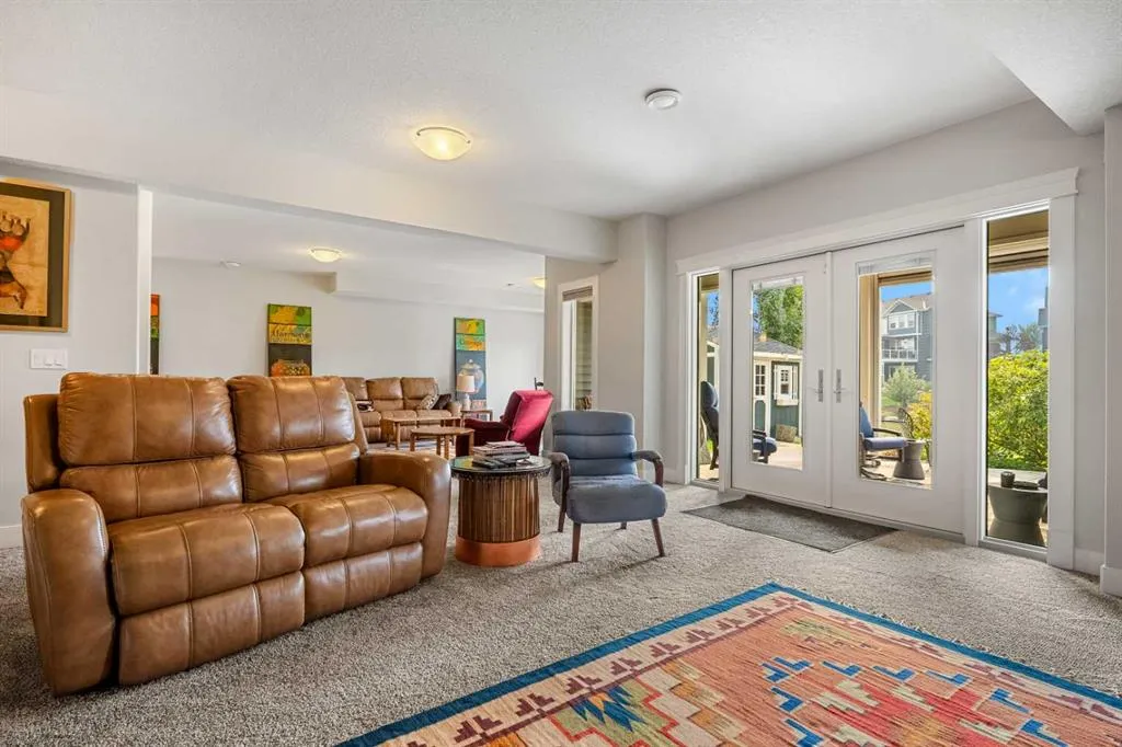 2253 Bayside Road SW