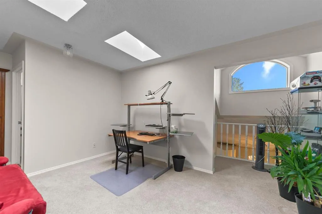 5014 56 Street, #2