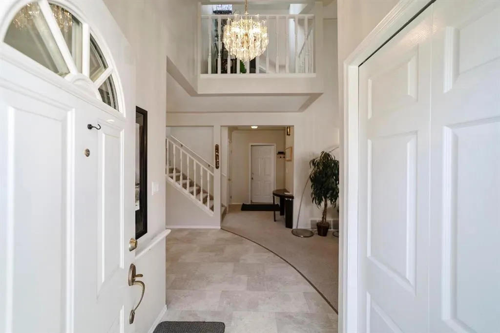 5014 56 Street, #2