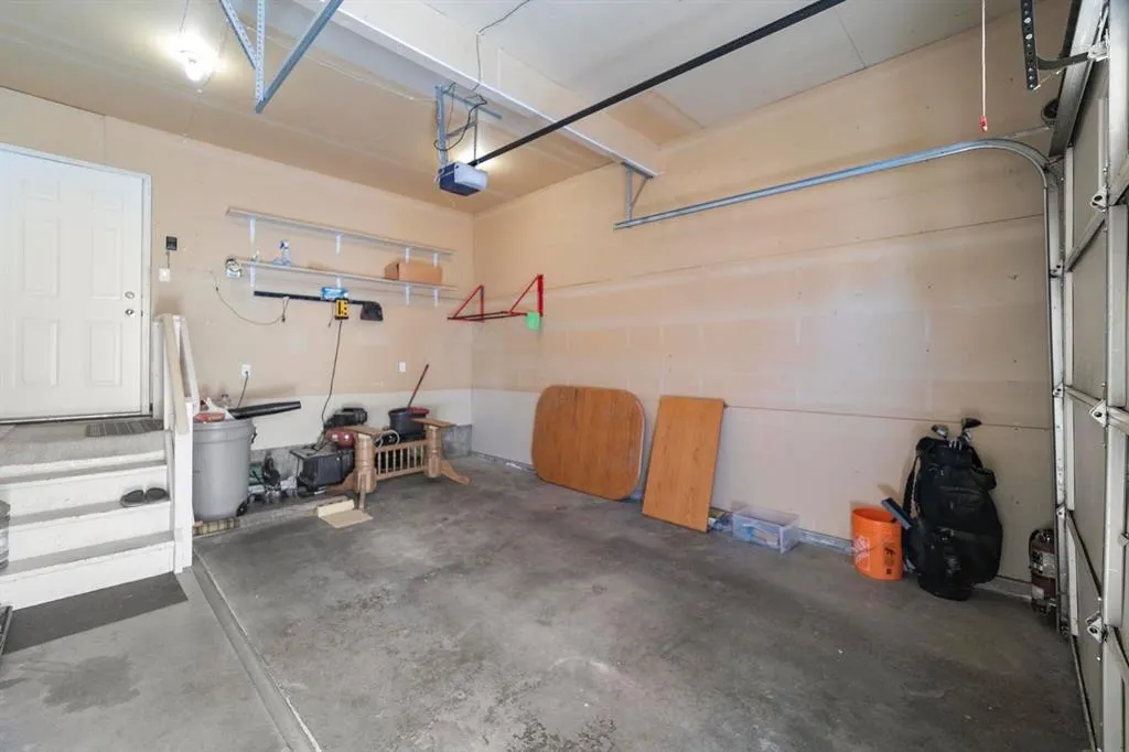 5014 56 Street, #2