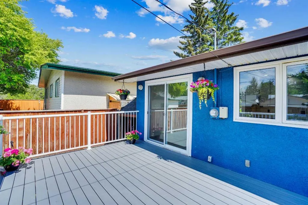 1344 Lake Michigan Crescent SE