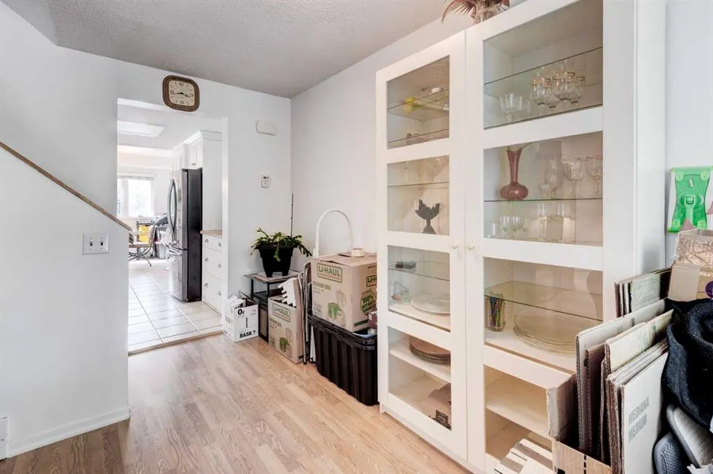 2300 Oakmoor Drive SW, #110