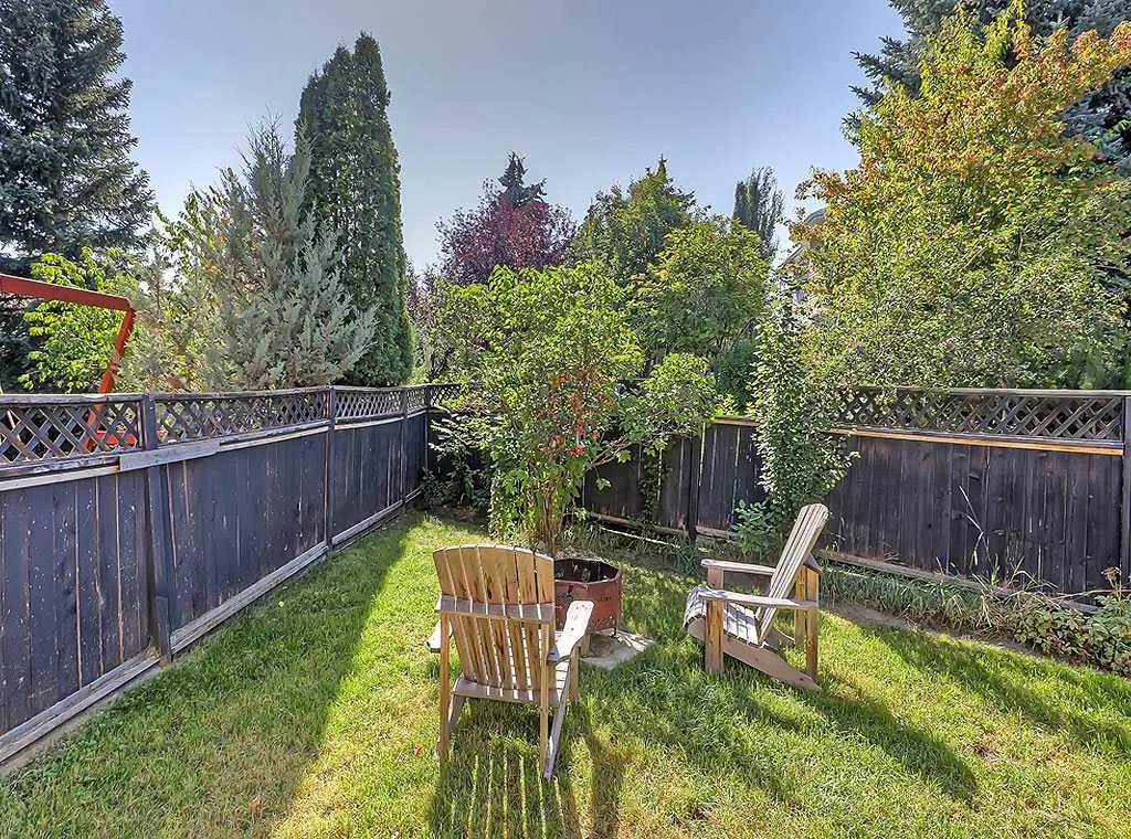 169 Woodpark Court SW