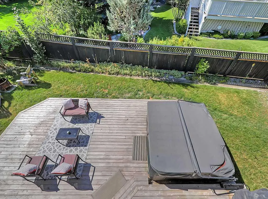 169 Woodpark Court SW