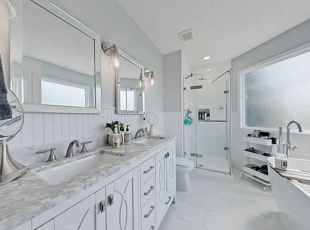 169 Woodpark Court SW