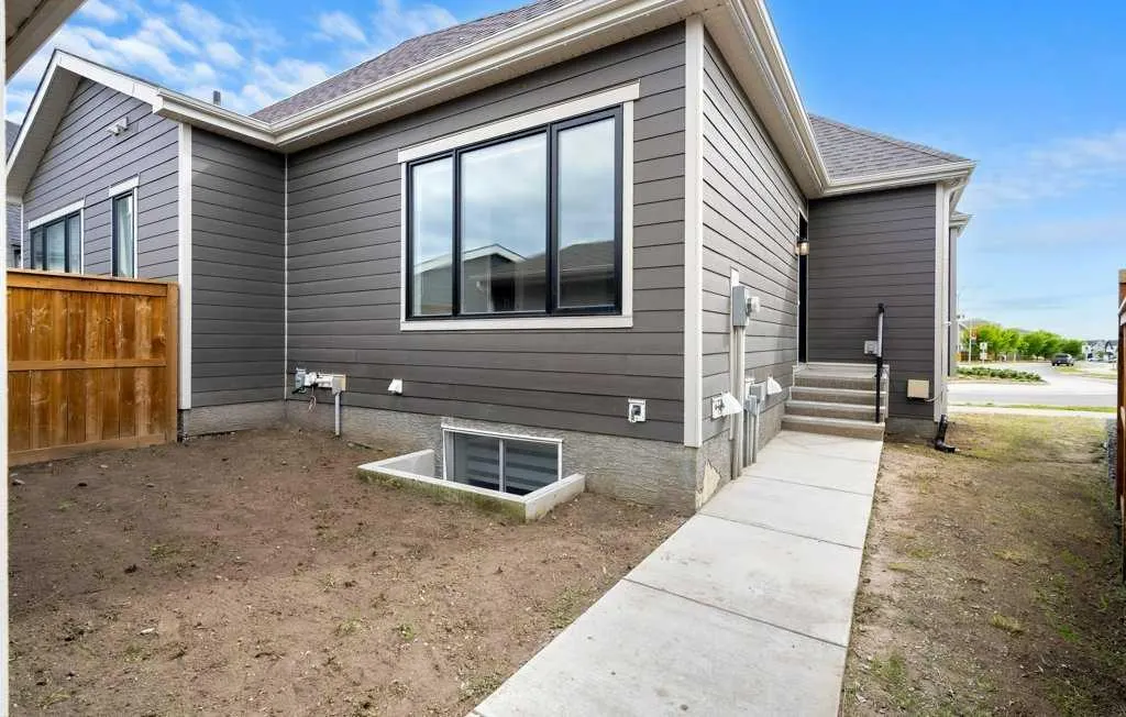 651 Marine Drive SE