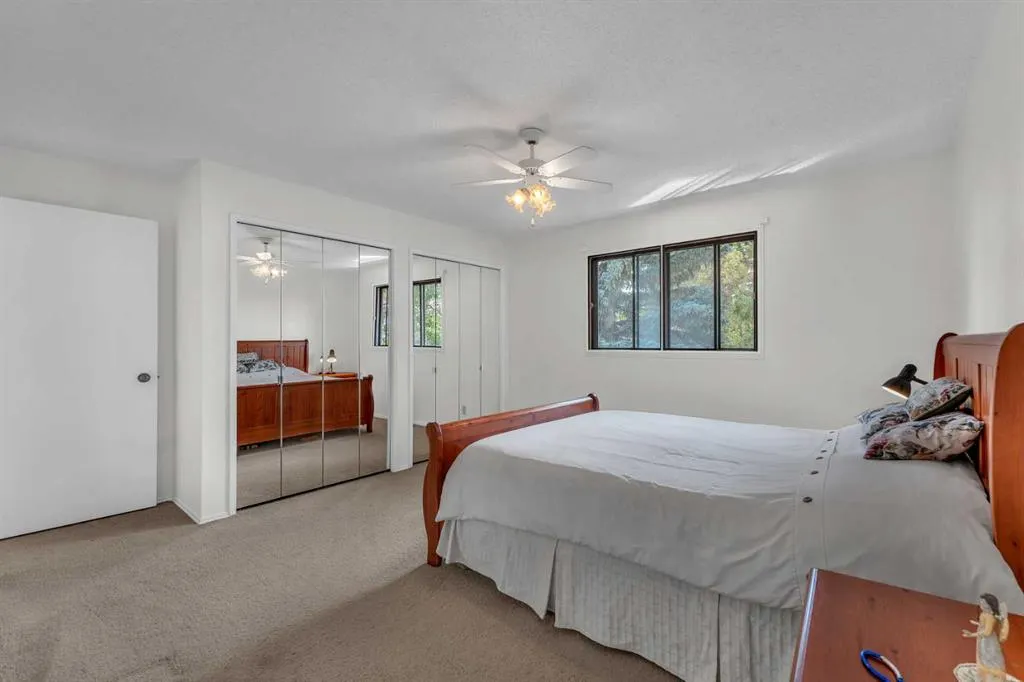 31 Scenic Green NW