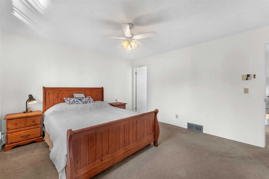 31 Scenic Green NW