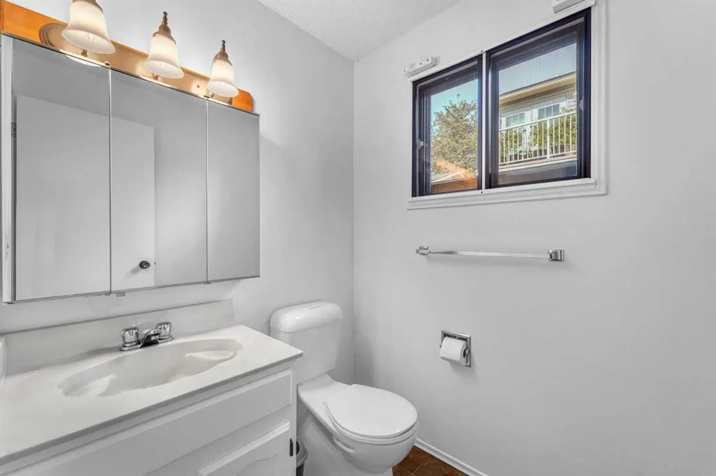 31 Scenic Green NW