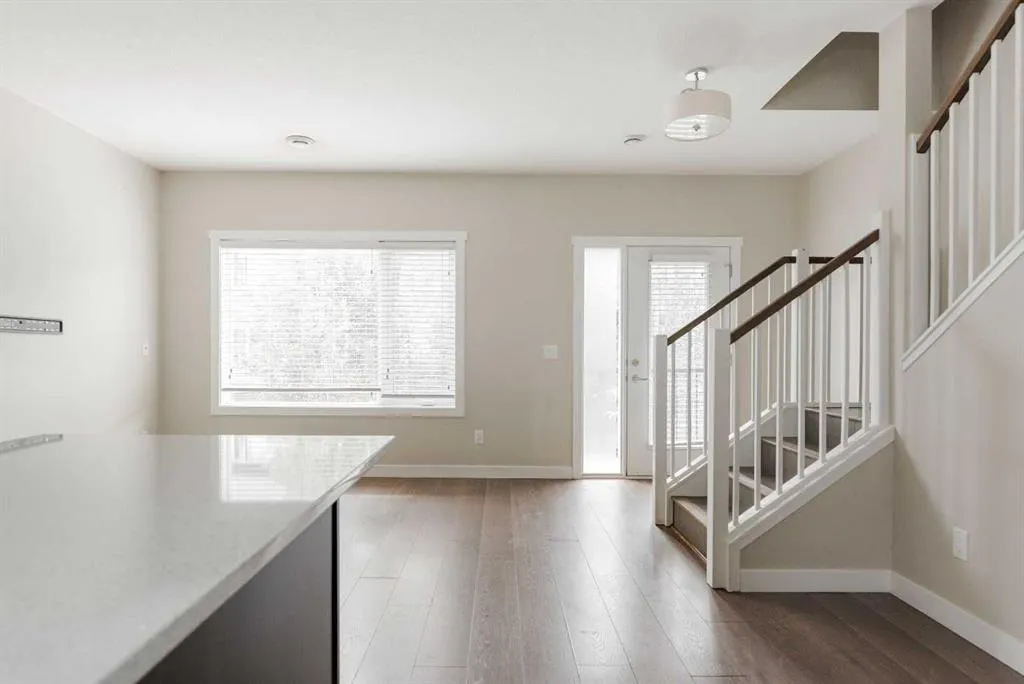 141 Fontaine Crescent, #44