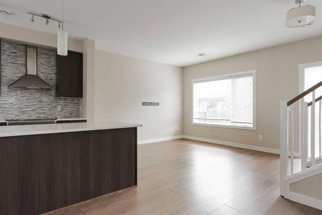 141 Fontaine Crescent, #44