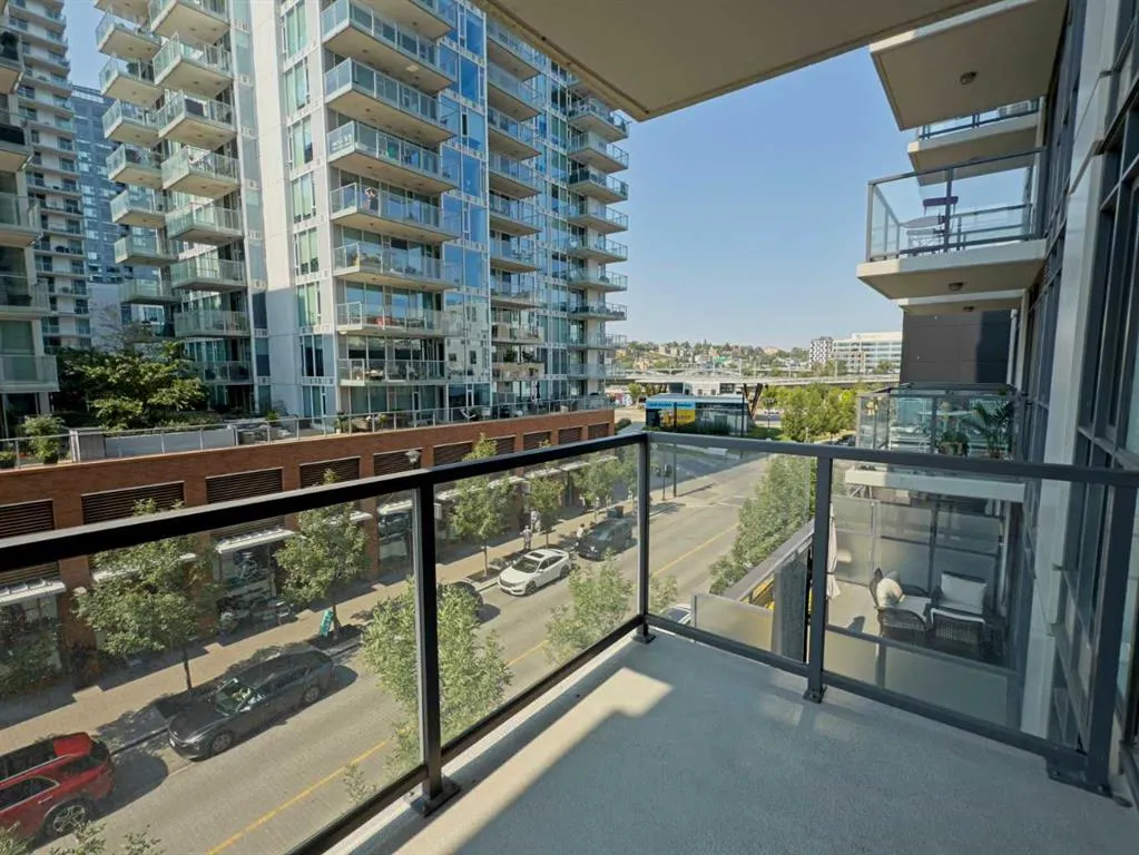 550 Riverfront Avenue SE, #406
