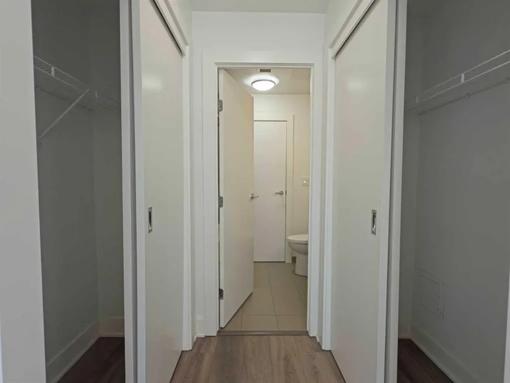 550 Riverfront Avenue SE, #406