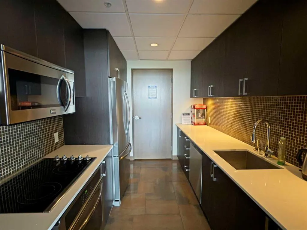 550 Riverfront Avenue SE, #406